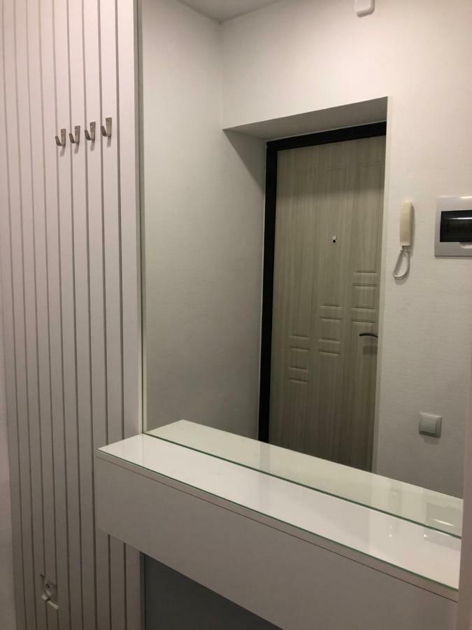 Ferienwohnung Студия "Loft" Pawlodar Exterior foto